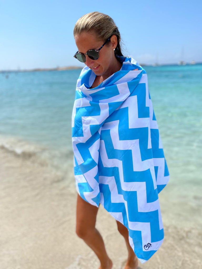 Microfiber towel for women